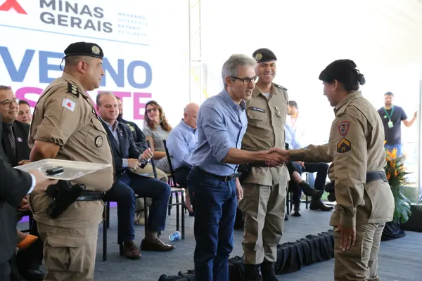 Inauguração da sede do 59º batalhão e entrega de viaturas
