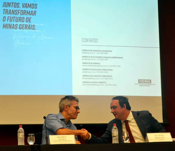 Pagamento da primeira parcela de convênio para obras em trecho da rodovia MG-295, em Consolação, no Sul do estado