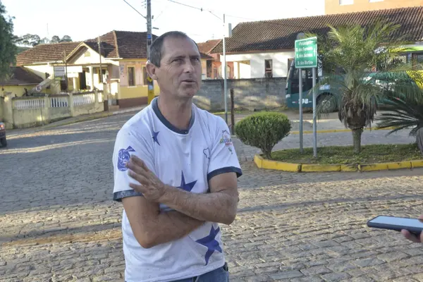 Pagamento da primeira parcela de convênio para obras em trecho da rodovia MG-295, em Consolação, no Sul do estado
