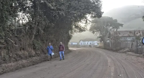 Pagamento da primeira parcela de convênio para obras em trecho da rodovia MG-295, em Consolação, no Sul do estado