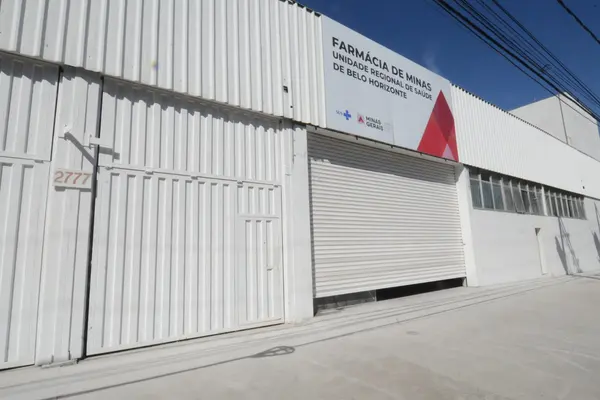 Visita às novas instalações da Farmácia de Minas, em Belo Horizonte