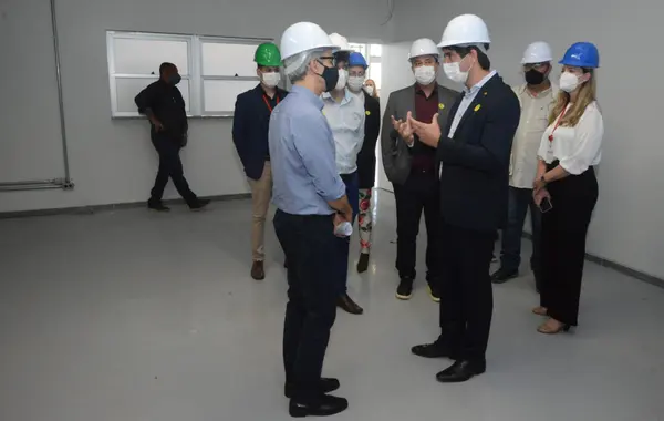 Visita às novas instalações da Farmácia de Minas, em Belo Horizonte
