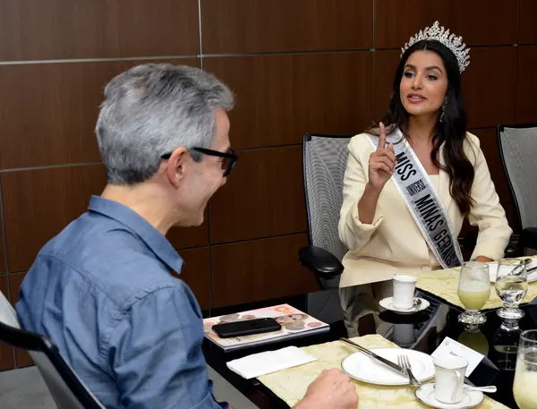 Governador se reúne com Miss Minas Gerais e Miss Minas Gerais Kids