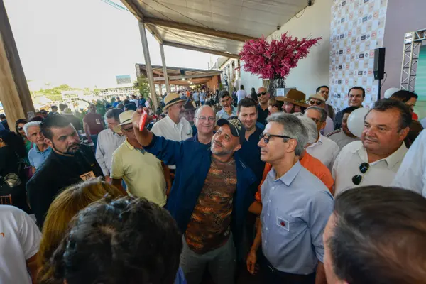 Governador visita a 39ª Exposição Nacional do Cavalo Mangalarga Marchador
