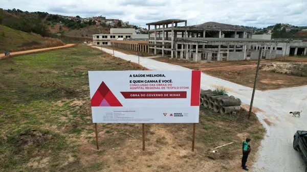 Obras do Hospital Regional de Teófilo Otoni estavam paradas desde 2016