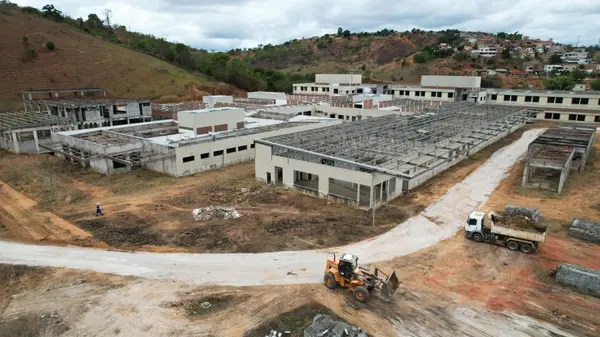 Obras do Hospital Regional de Teófilo Otoni estavam paradas desde 2016