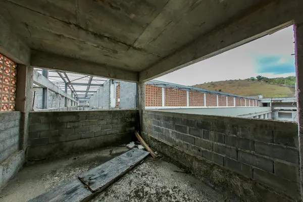 Obras do Hospital Regional de Teófilo Otoni estavam paradas desde 2016