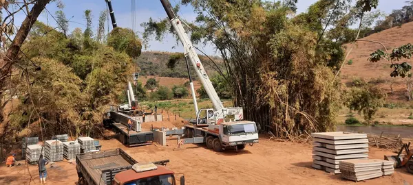 Governo entrega obra de ponte na LMG-826, na Zona da Mata mineira