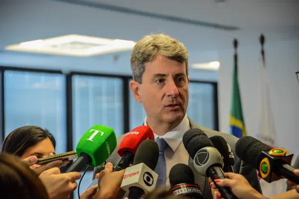 Governo de Minas assina acordo de leniência com construtora que participou das obras da Cidade Administrativa