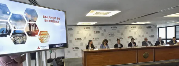 Governo de Minas assina concessão de rodovias do Triângulo Mineiro e Sul de Minas