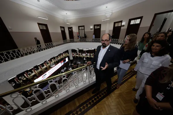 Governo finaliza obras de revitalização da UAI Praça Sete