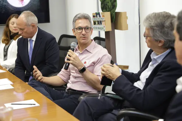 Visita à Ibá e reunião com executivos/dirigentes em 8/2