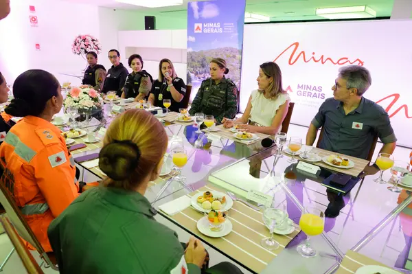 Governador promove encontro com mulheres que lideram as forças de segurança no estado