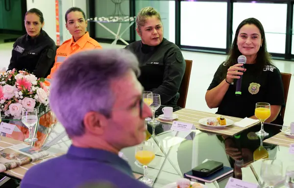 Governador promove encontro com mulheres que lideram as forças de segurança no estado
