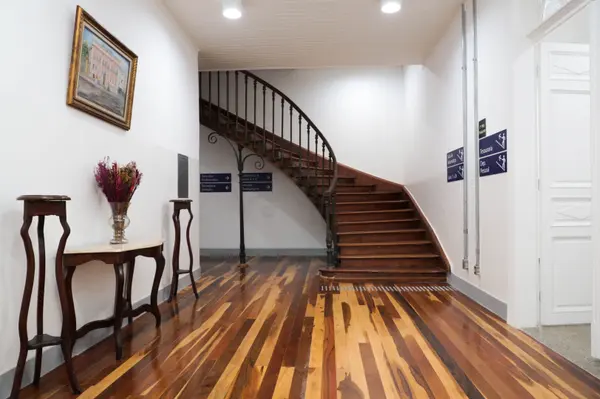 Estrutura da Escola Estadual Delfim Moreira após reformas e revitalização