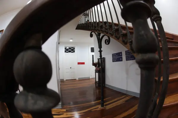 Estrutura da Escola Estadual Delfim Moreira após reformas e revitalização