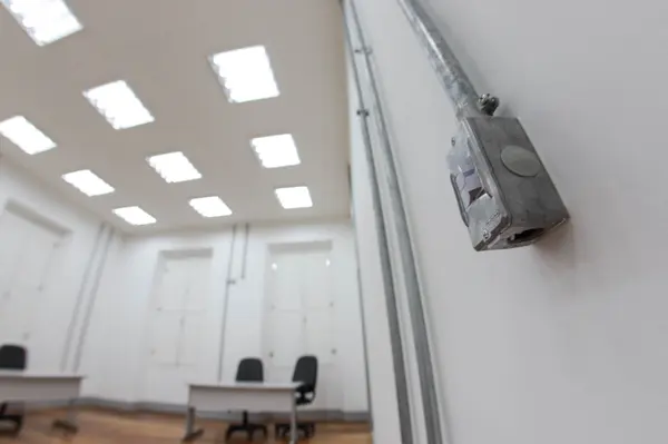 Estrutura da Escola Estadual Delfim Moreira após reformas e revitalização