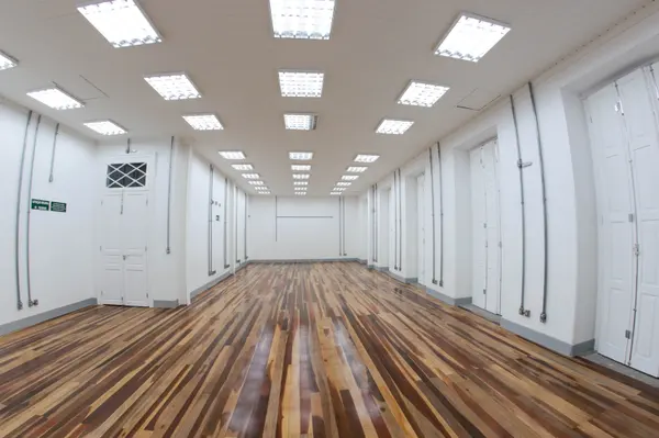 Estrutura da Escola Estadual Delfim Moreira após reformas e revitalização