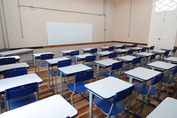 Estrutura da Escola Estadual Delfim Moreira após reformas e revitalização