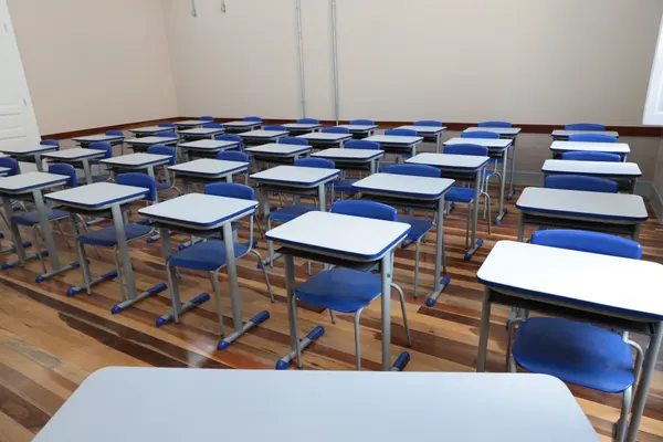 Estrutura da Escola Estadual Delfim Moreira após reformas e revitalização