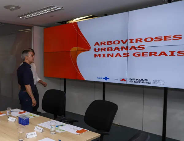 Reunião sobre ações de enfrentamento ao cenário epidemiológico da dengue no estado