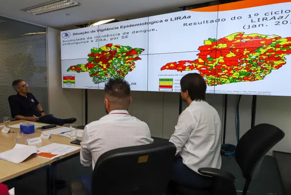 Reunião sobre ações de enfrentamento ao cenário epidemiológico da dengue no estado