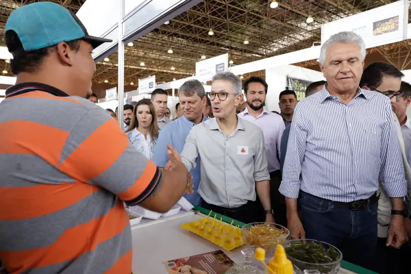 Governador participa da abertura da 88ª edição da Expozebu, em Uberaba