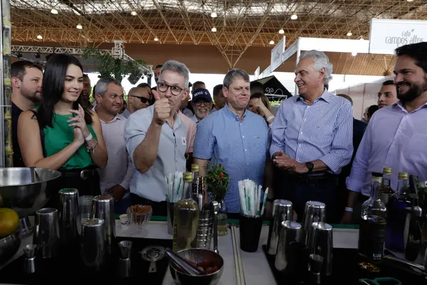 Governador participa da abertura da 88ª edição da Expozebu, em Uberaba