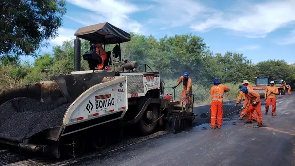 Obras de recuperação da MG-401 e LMG-633, no Norte de Minas, serão concluídas em 20 dias