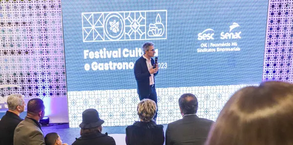 Governador apresenta Fale Agora na abertura do Festival Cultura e Gastronomia de Tiradentes