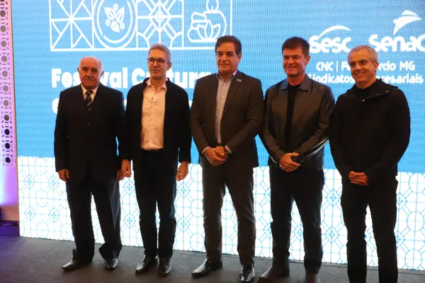 Governador apresenta Fale Agora na abertura do Festival Cultura e Gastronomia de Tiradentes