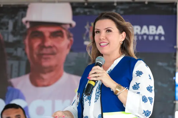 Governo de Minas entrega obras de recuperação funcional das rodovias AMG-2595 e AMG-2510, em Uberaba