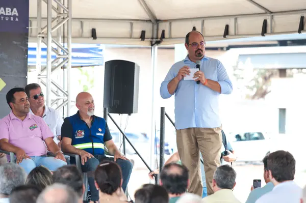 Governo de Minas entrega obras de recuperação funcional das rodovias AMG-2595 e AMG-2510, em Uberaba