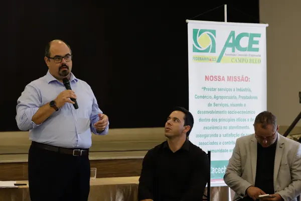 Vice-governador cumpre agendas de trabalho em Campo Belo
