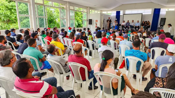 Governo de Minas entrega 198 títulos de propriedade rural no Norte do estado