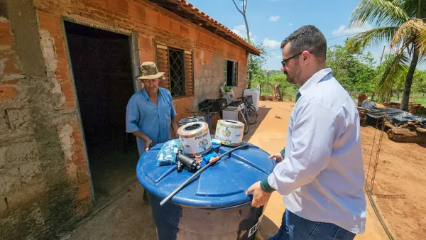 Kits de irrigação distribuídos pelo Governo de Minas beneficiam agricultores familiares do Triângulo e Alto Paranaíba