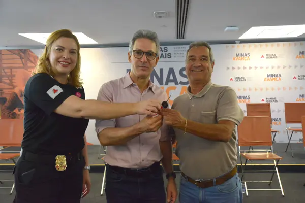 Governo de Minas entrega 190 novas viaturas à Polícia Civil
