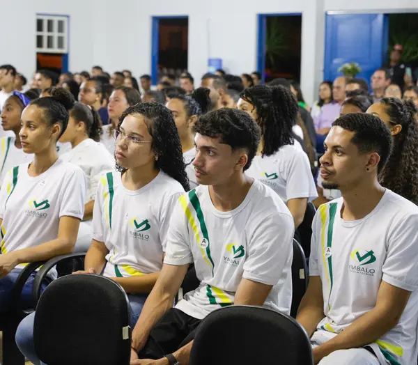 Governo de Minas acompanha desempenho do Trilhas de Futuro em escola do Serro 