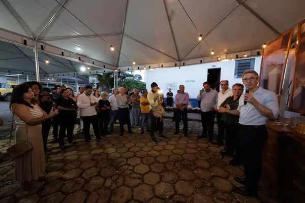 Governo de Minas acompanha desempenho do Trilhas de Futuro em escola do Serro 