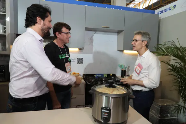 Governador encerra série de compromissos na Zona da Mata com participação na Femur 2024
