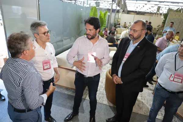 Governador encerra série de compromissos na Zona da Mata com participação na Femur 2024