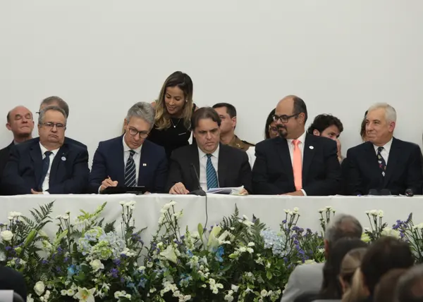 Governador e vice prestigiam posse do novo presidente do Colégio Nacional dos Tribunais Regionais Eleitorais