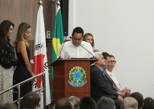 Governador e vice prestigiam posse do novo presidente do Colégio Nacional dos Tribunais Regionais Eleitorais