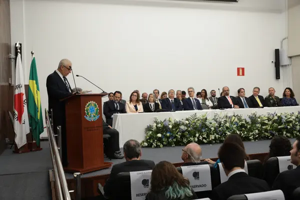 Governador e vice prestigiam posse do novo presidente do Colégio Nacional dos Tribunais Regionais Eleitorais