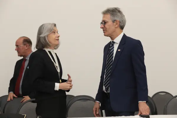 Governador e vice prestigiam posse do novo presidente do Colégio Nacional dos Tribunais Regionais Eleitorais