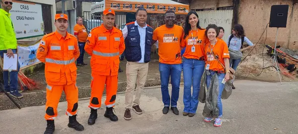 Bombeiros promovem grande mobilização de combate à dengue