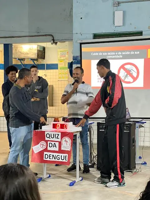 Rede estadual de ensino de Minas Gerais realiza ações de combate à dengue nas escolas