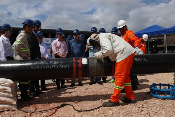 Governo de Minas anuncia início das obras do Gasoduto Centro-Oeste 