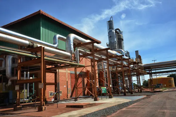 Vice-governador participa da inauguração de nova linha de produção em Limeira do Oeste