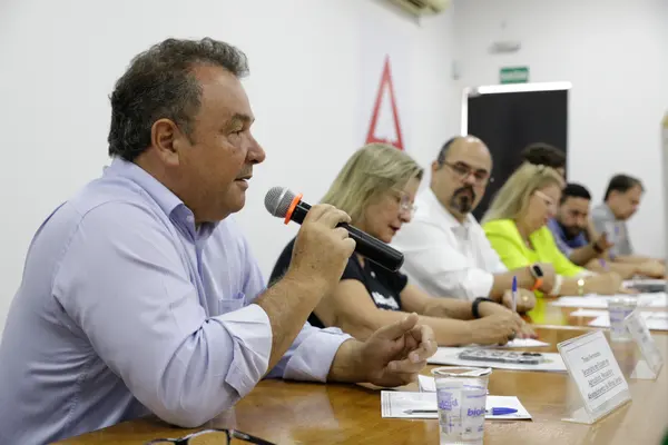 Governo de Minas intensifica diálogo com prefeituras e lideranças locais em Uberlândia